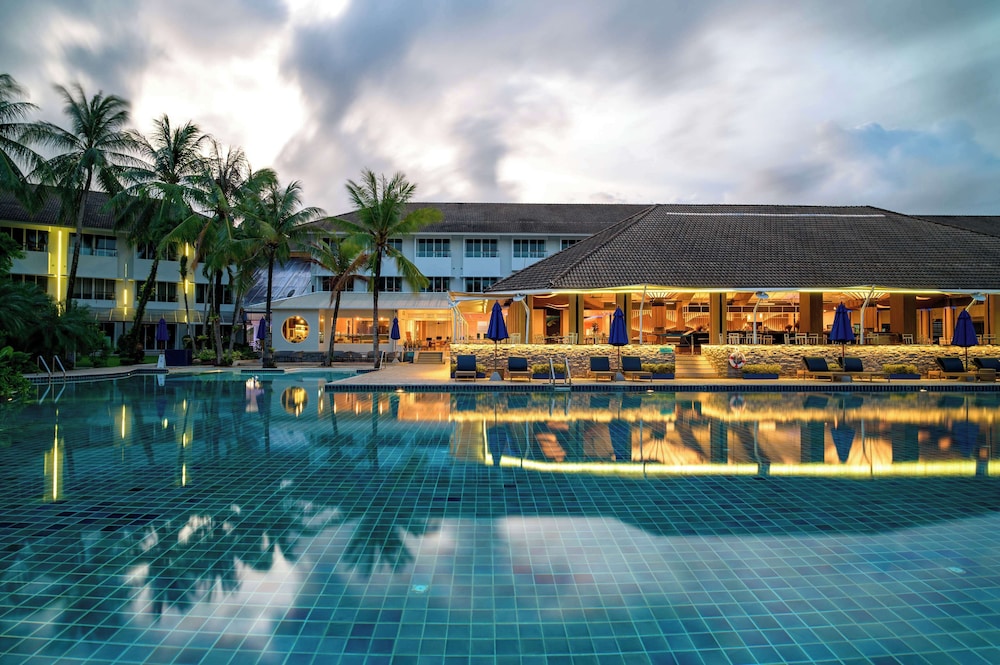NH Boat Lagoon Phuket Resort