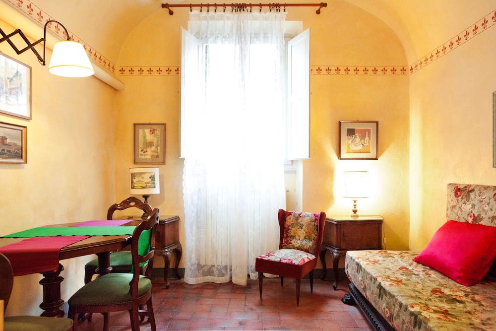 Poggio Imperiale Apartments