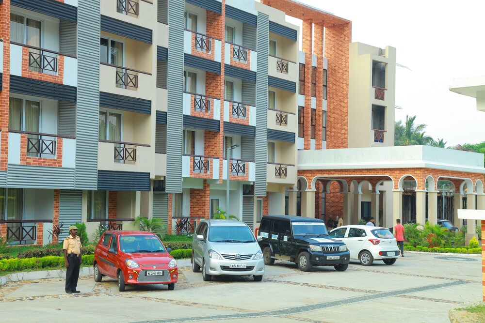 5 Falls Resort