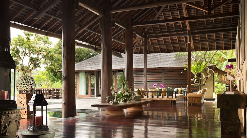 Kamaniiya Guest House