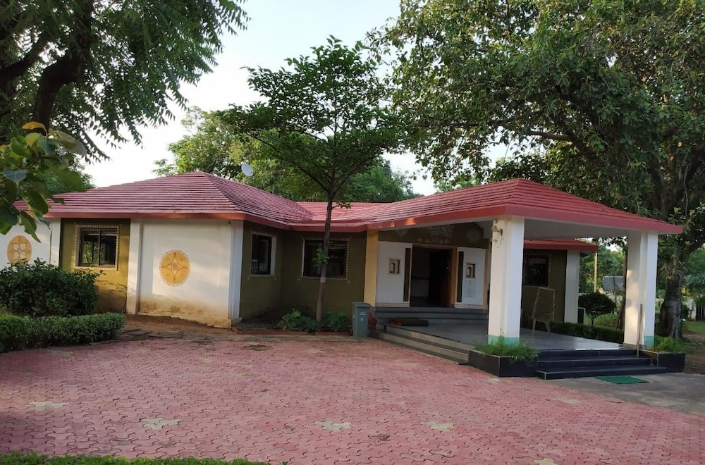 TOURIST VILLAGE ,KHAJURAHO