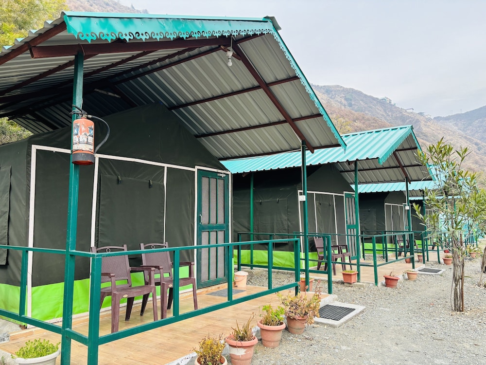 Room on the Roof - Viratkhai, Chakrata, by Himalayan Eco Lodges