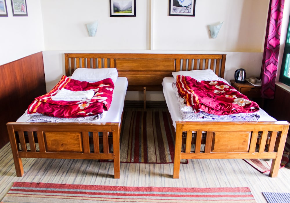 Room on the Roof - Viratkhai, Chakrata, by Himalayan Eco Lodges