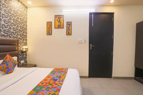 OYO Townhouse 76100 Hotel Diamond