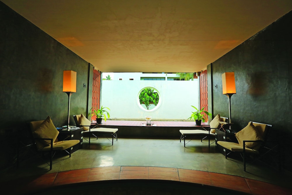 The Blue Water – Geoffrey Bawa Heritage Resort Hotel