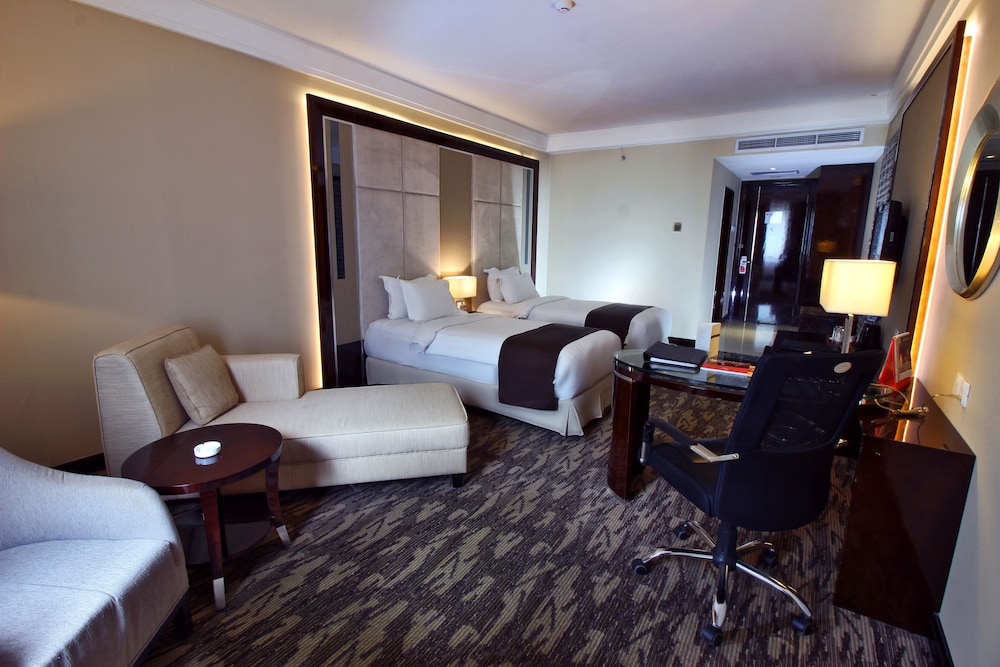 Swiss-Belhotel Harbour Bay