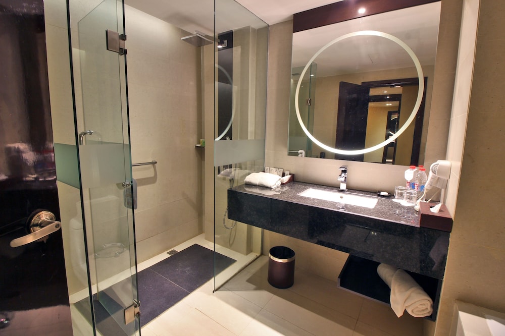 Swiss-Belhotel Harbour Bay