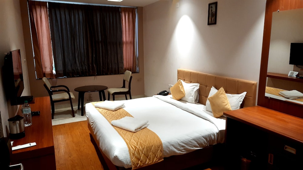 Grand Signature Hotel and Spa