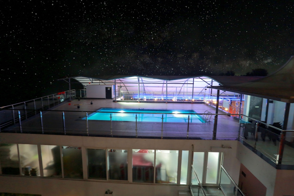 Grand Signature Hotel and Spa