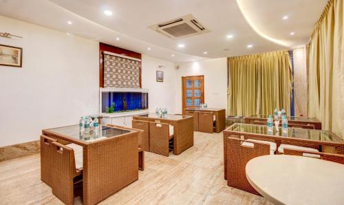 Treebo The Sai Leela Suites