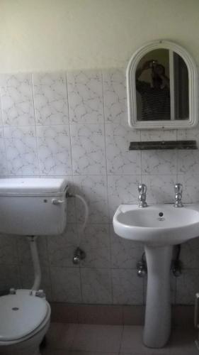 Hotel Dolphin pahalgam