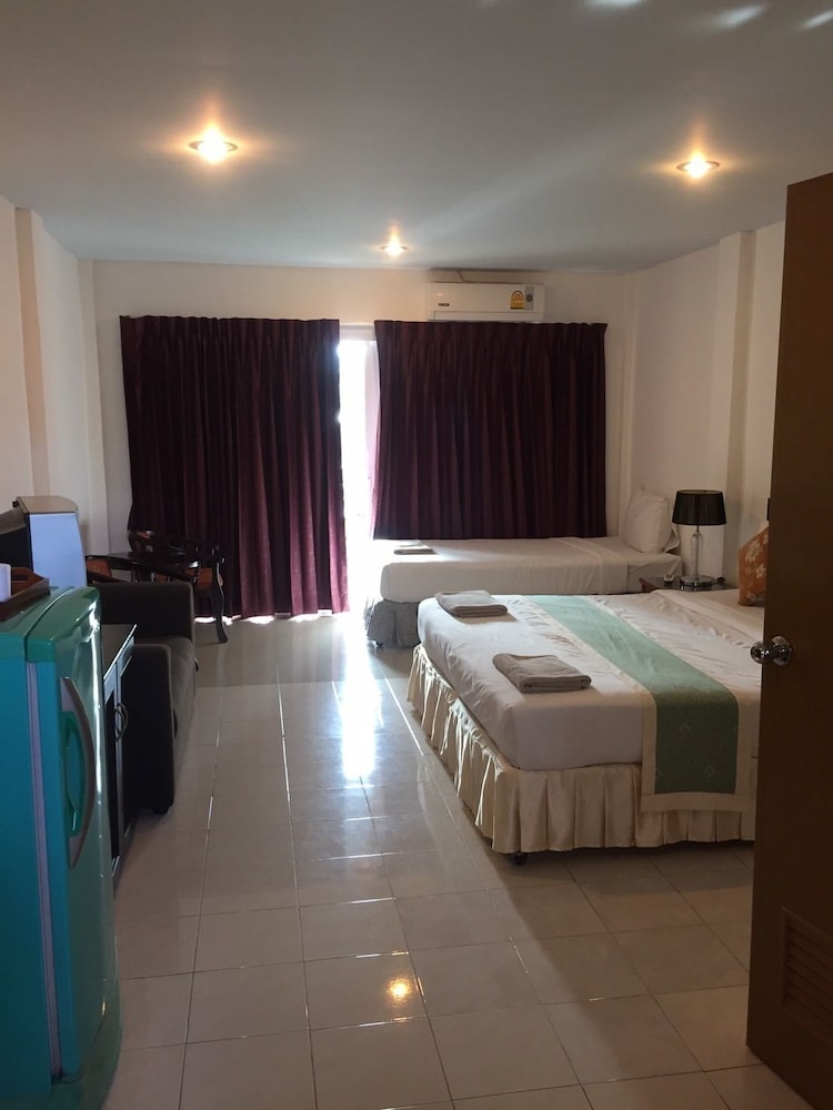 Surin Sunset Hotel