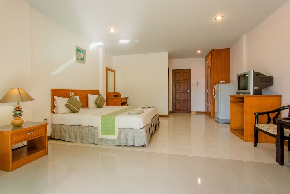 Surin Sunset Hotel