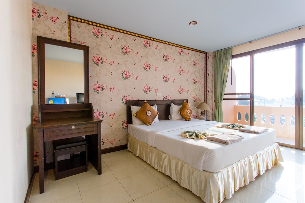 Surin Sunset Hotel