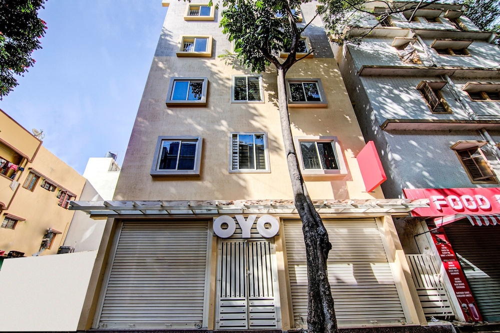 Super Hotel O Varcity Comforts Near St. John’s Medical College