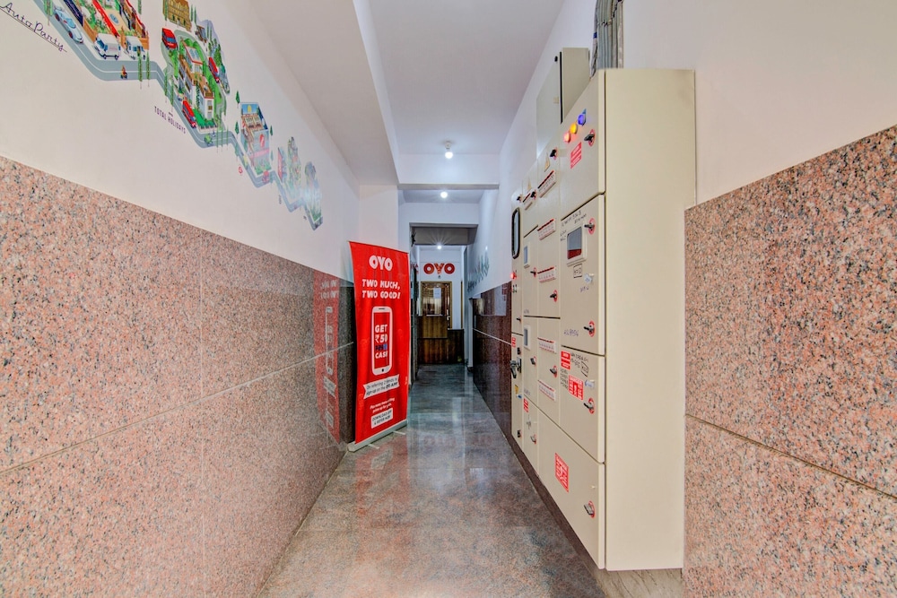 Super Hotel O Varcity Comforts Near St. John’s Medical College