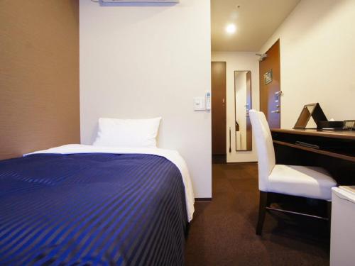 Hotel Live Max Yokohama Motomachi Ekimae