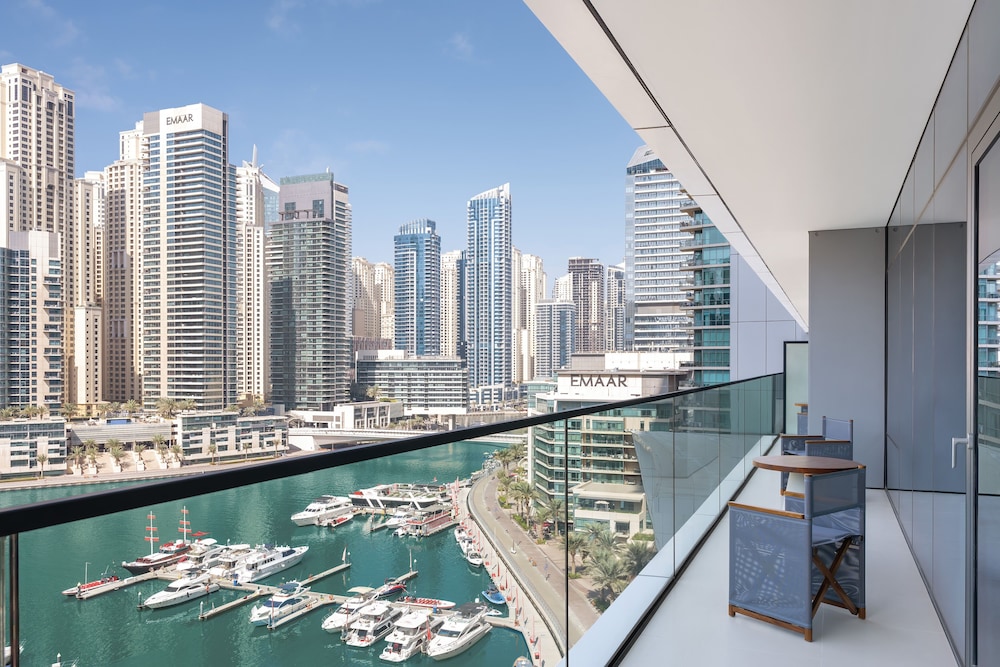 Vida Dubai Marina & Yacht Club