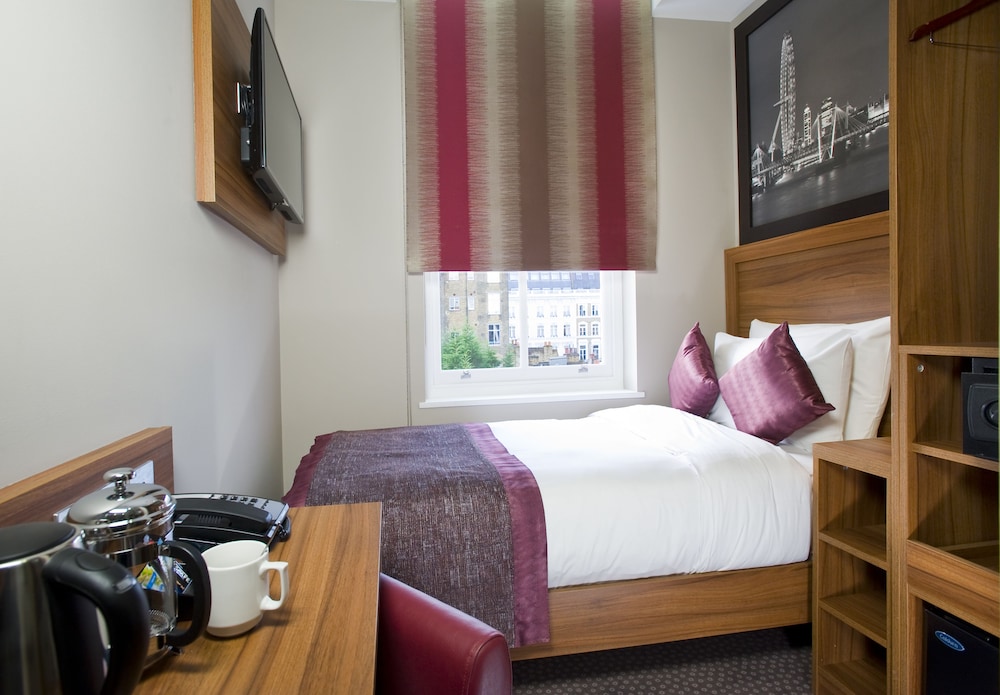 London Court Hotel