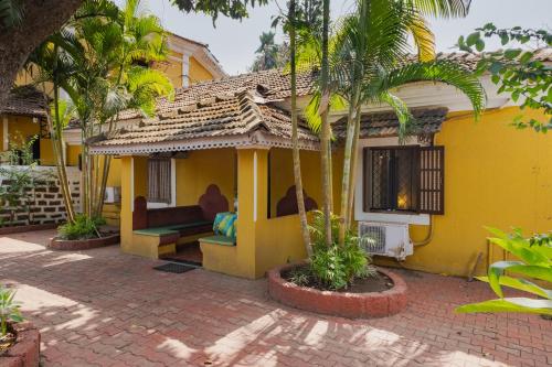 Granpa's Inn Hotel Bougainvillea