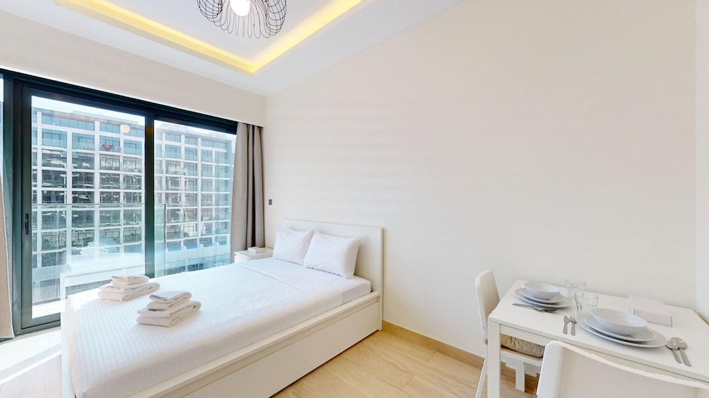 Primestay 1BR in Azizi Riviera Meydan