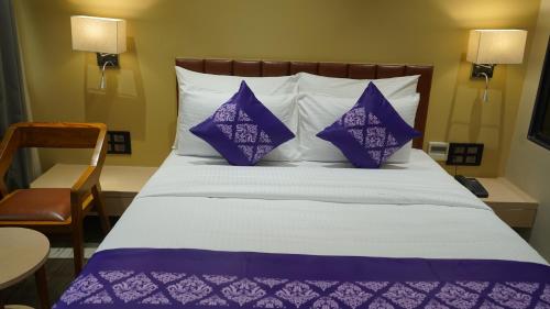 Purple Beds by VITS Dwarkesh, Surat