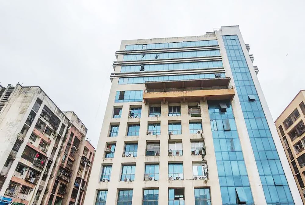 Hotel BKC Garden - Bandra Kurla