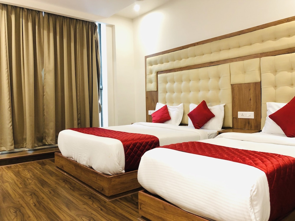 Hotel BKC Garden - Bandra Kurla