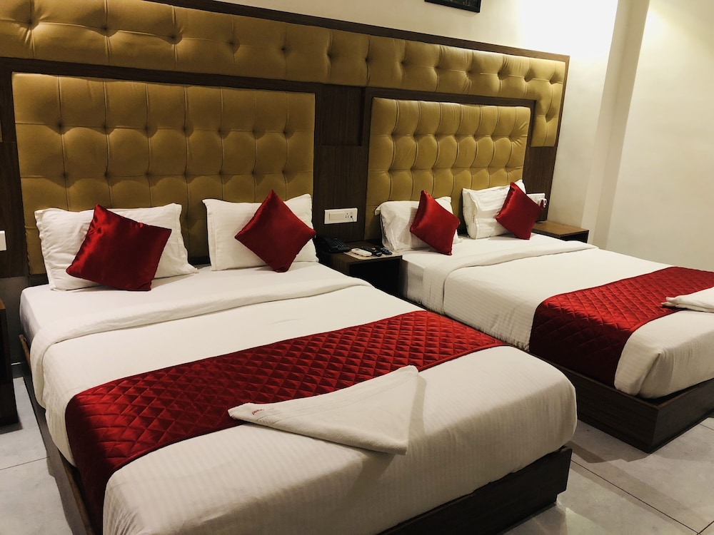 Hotel BKC Garden - Bandra Kurla