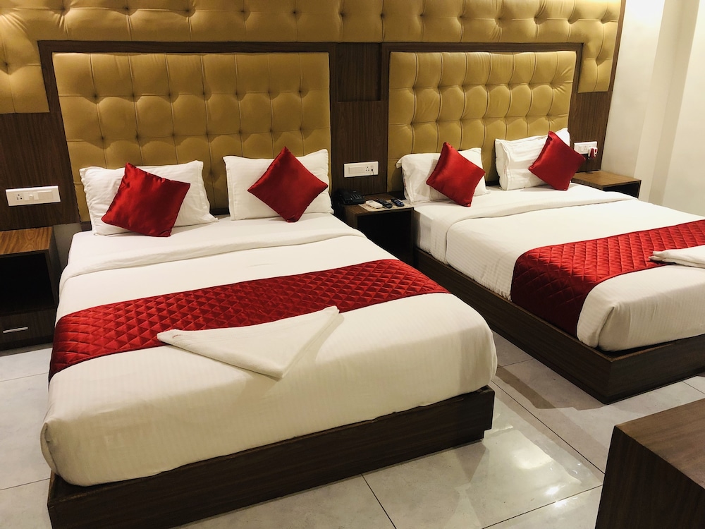 Hotel BKC Garden - Bandra Kurla