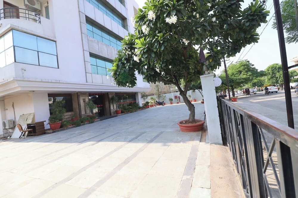Crestmont Ashapura Jaipur