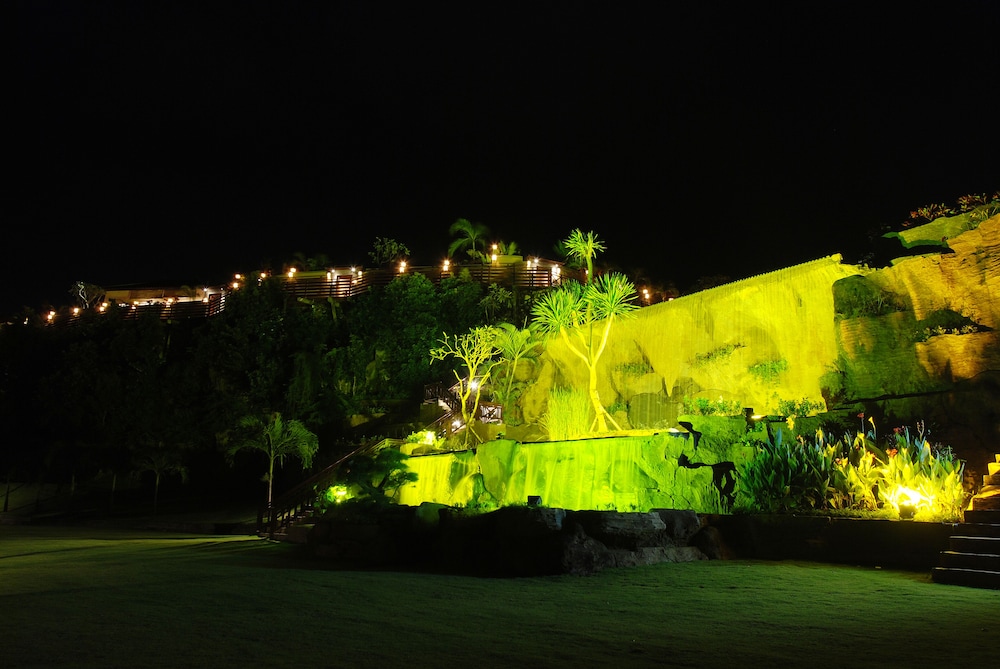 The Beverly Hills Bali a Luxury Villas & Spa