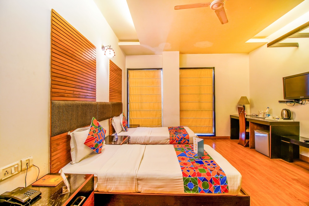 Haris Court Lajpat Nagar