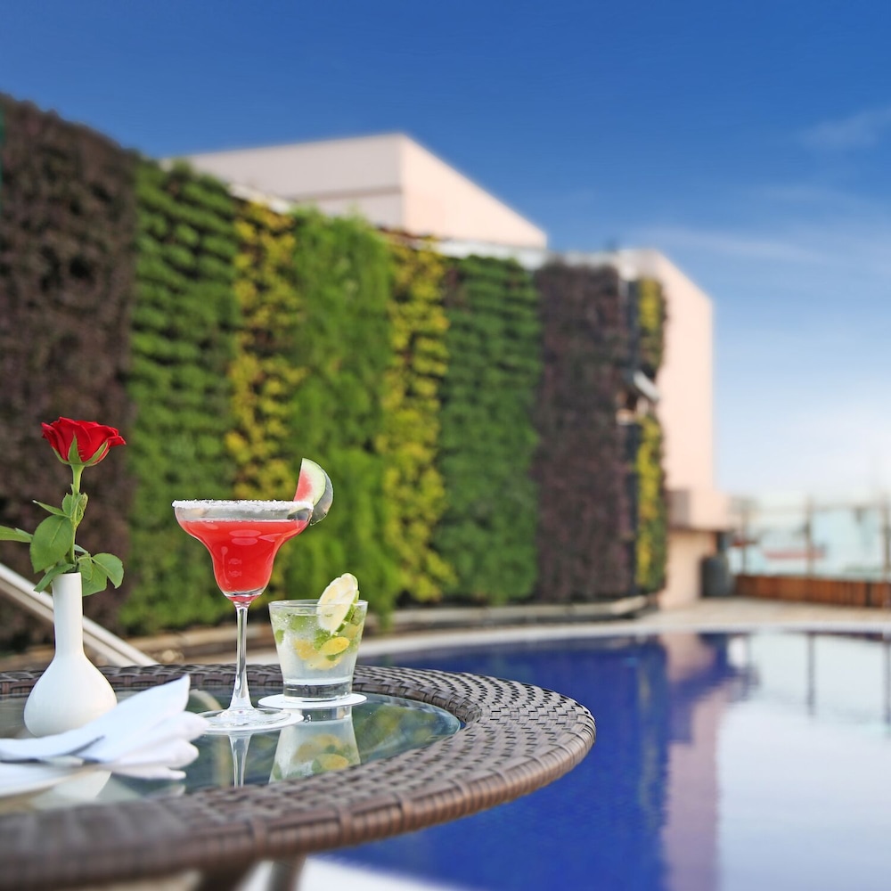 Golden Tulip Jaipur City Center