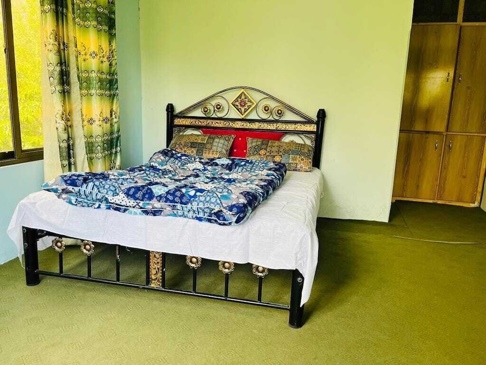 Ilyasin Guest House