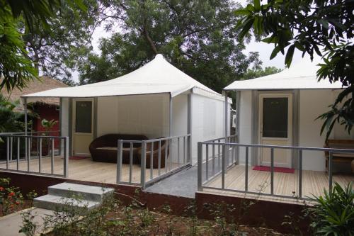 Mrugavani Resort & Spa