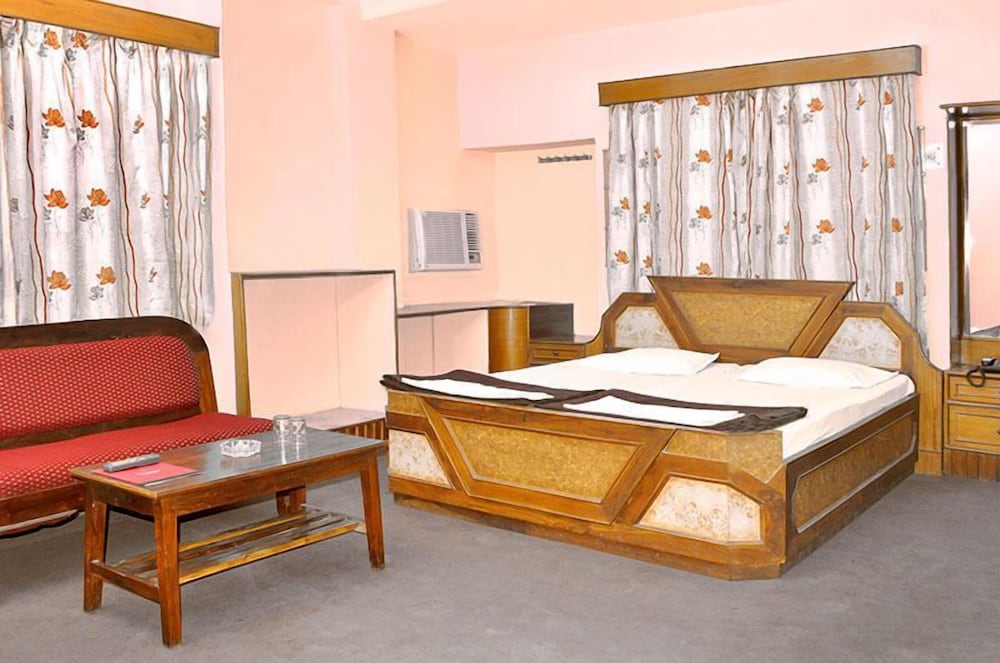 The Yashoda International Deoghar