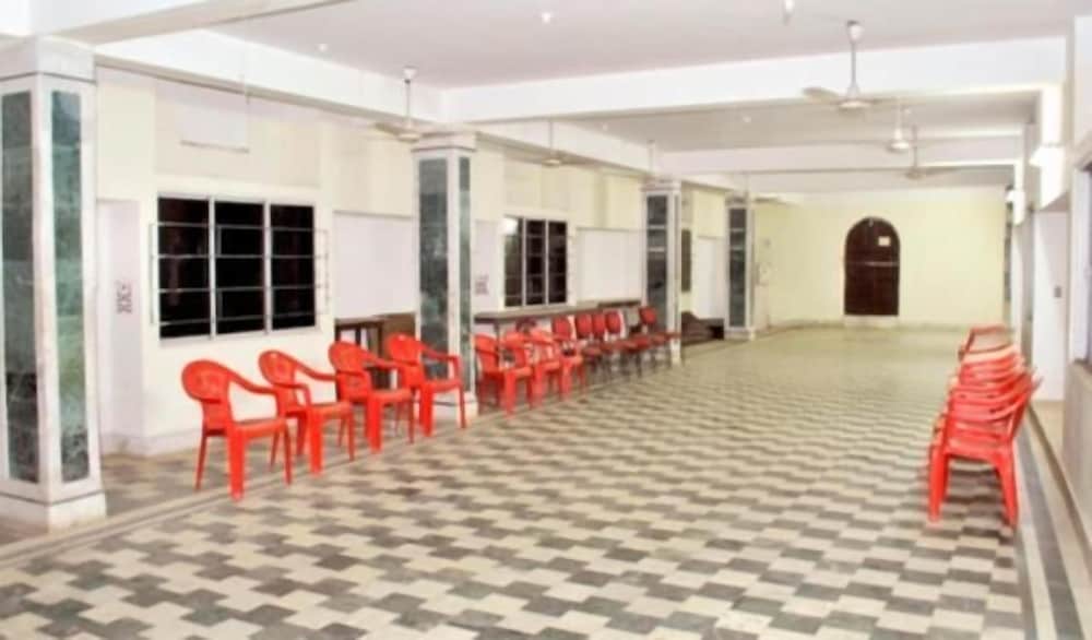 The Yashoda International Deoghar