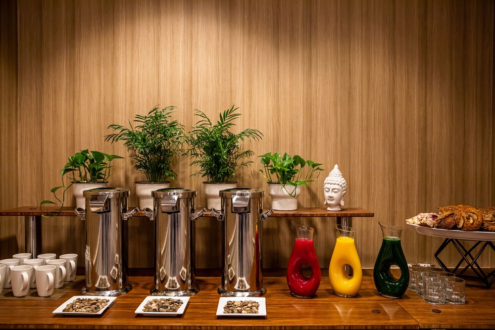 The Royal Sonesta Portland Downtown