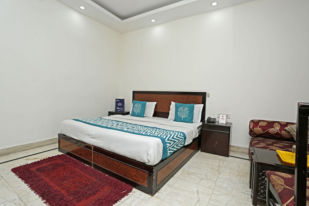 Hotel Ashoka International