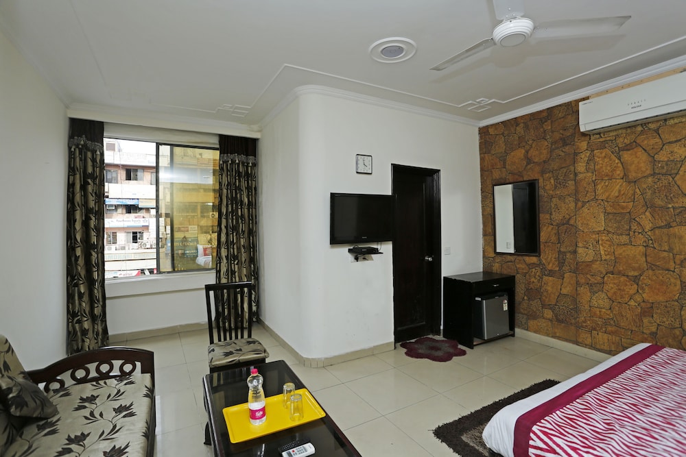Hotel Ashoka International