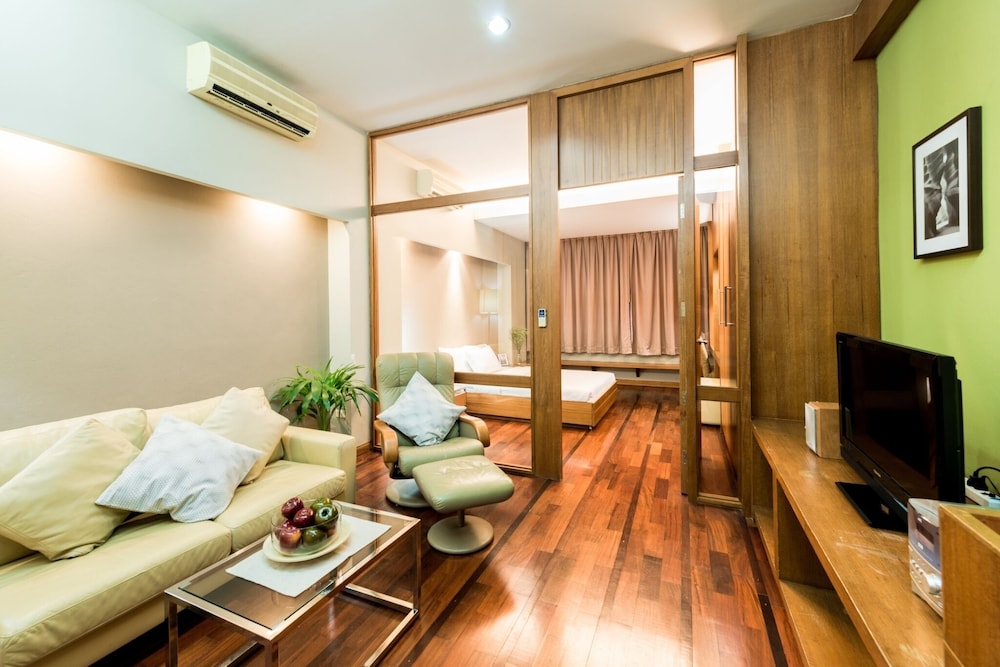 Laemtong Serviced Apartment