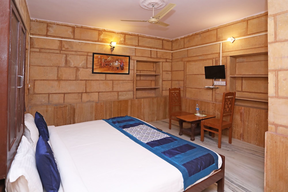 Oyo Townhouse 028 Corporate Suite
