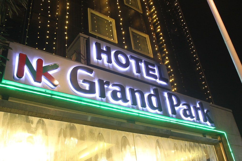 Hotel Nk Grand Park Airport Hotel