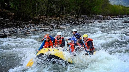 Hotel Kullu Valley - A River Facing Boutique Hotel