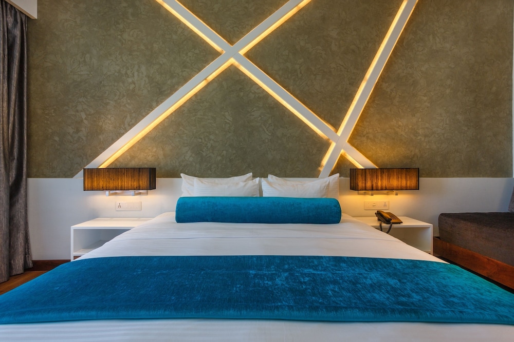 Camelot Beach Hotel