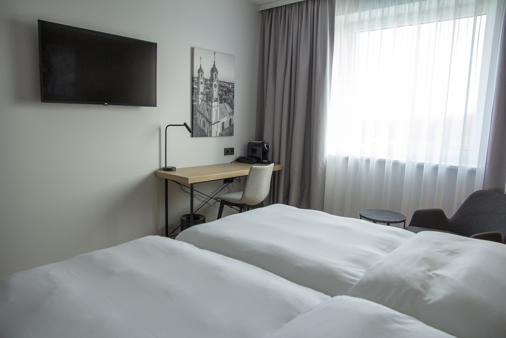 Park Inn by Radisson Vilnius Airport Hotel & Conference Centre