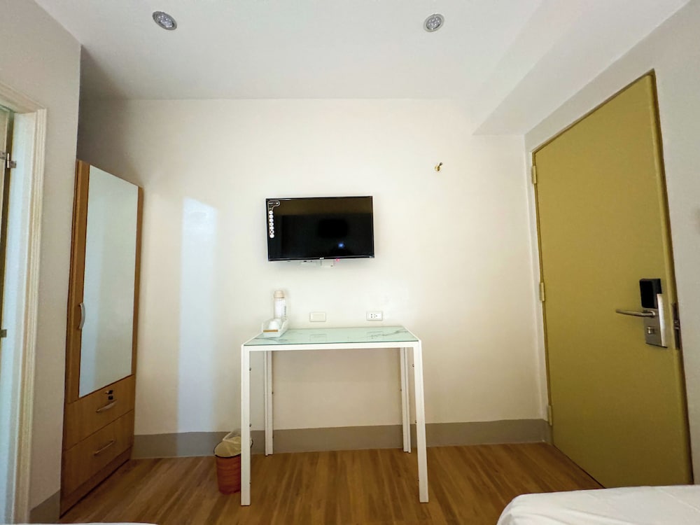 Almond Suites By Hiverooms