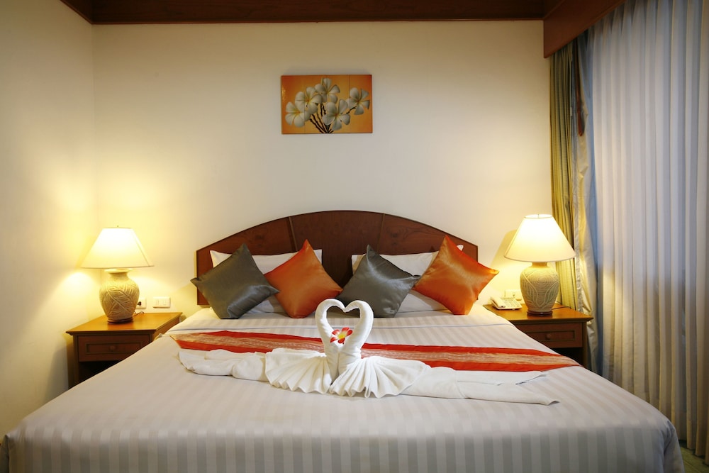 Jiraporn Hill Resort