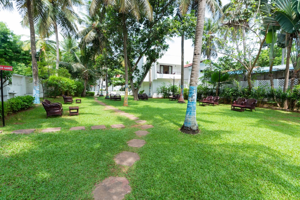 Shelter Beach Resort